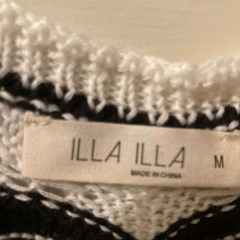 ILLA ILLA Cream and Black Knit Detail - Picture 4 of 4